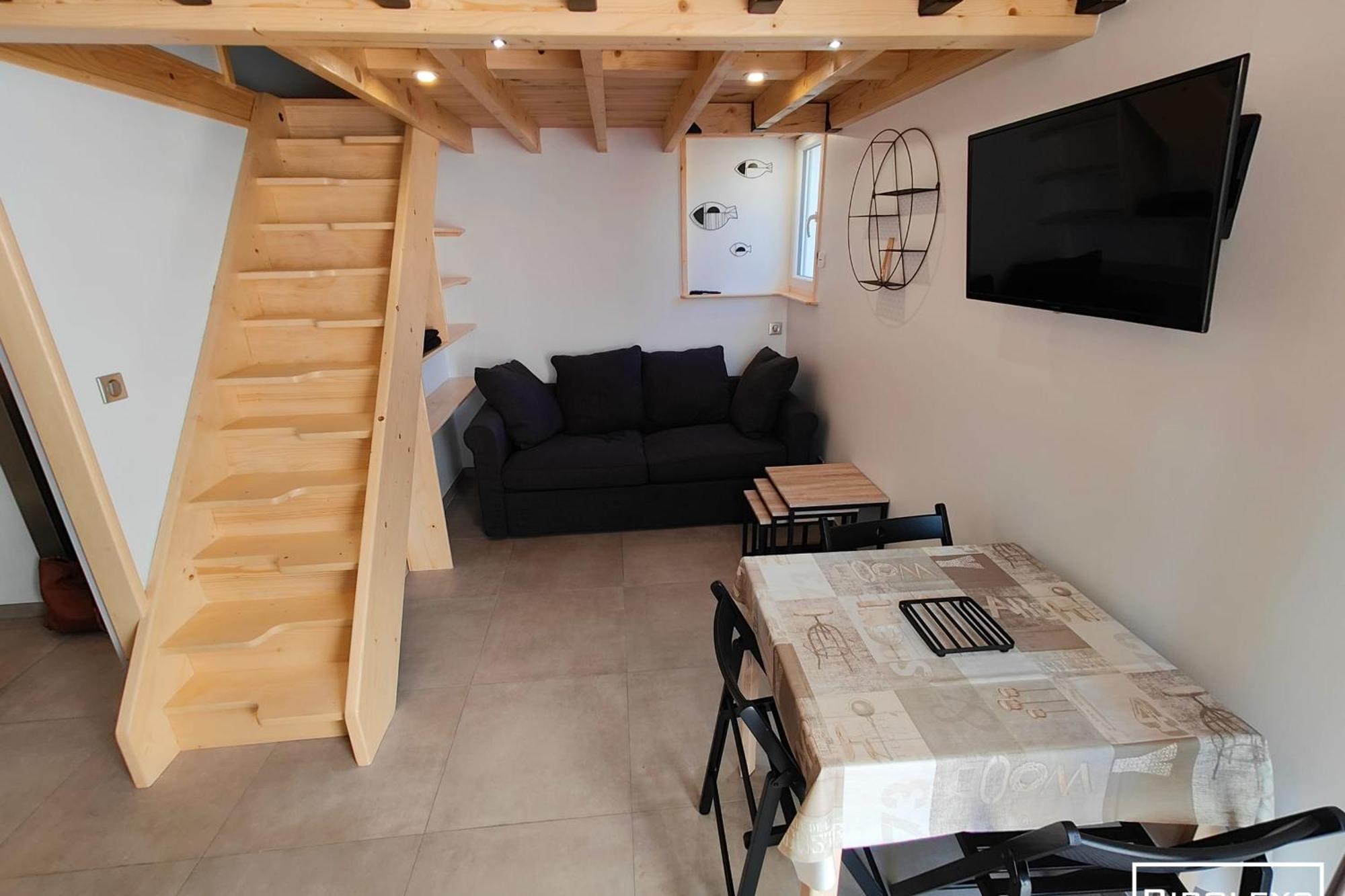 Maison Renovee Et Climatisee Avec Wifi A 600M De La Plage Vias Bagian luar foto