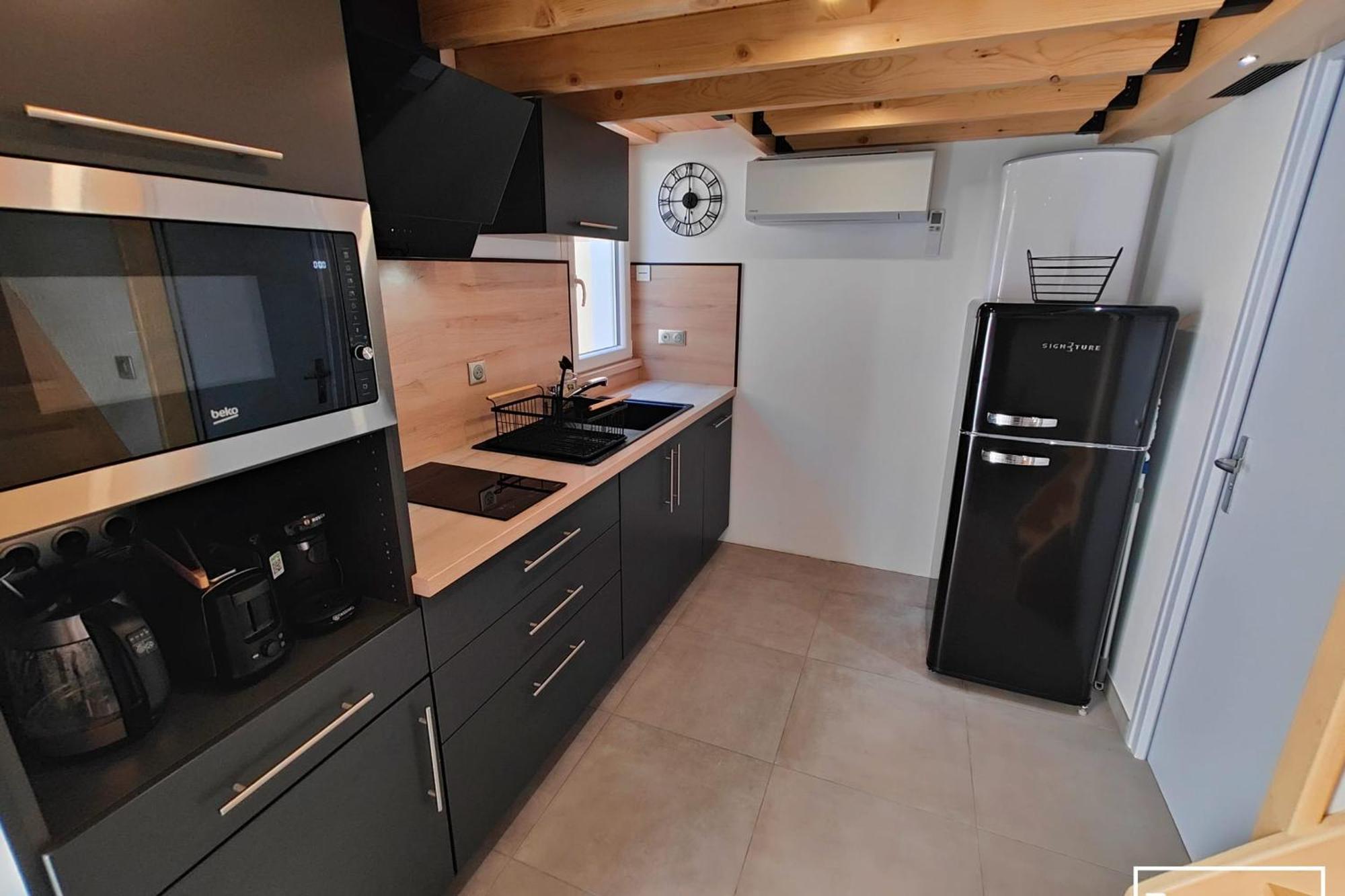 Maison Renovee Et Climatisee Avec Wifi A 600M De La Plage Vias Bagian luar foto
