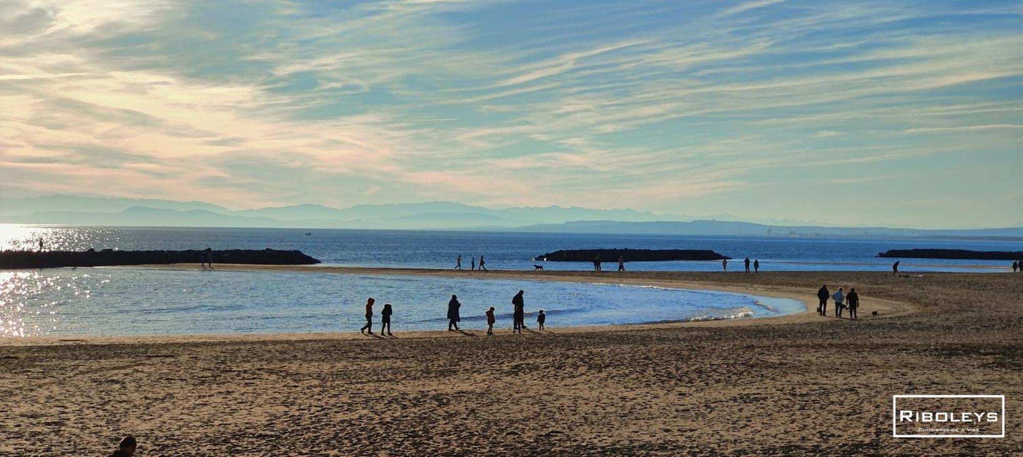 Maison Renovee Et Climatisee Avec Wifi A 600M De La Plage Vias Bagian luar foto
