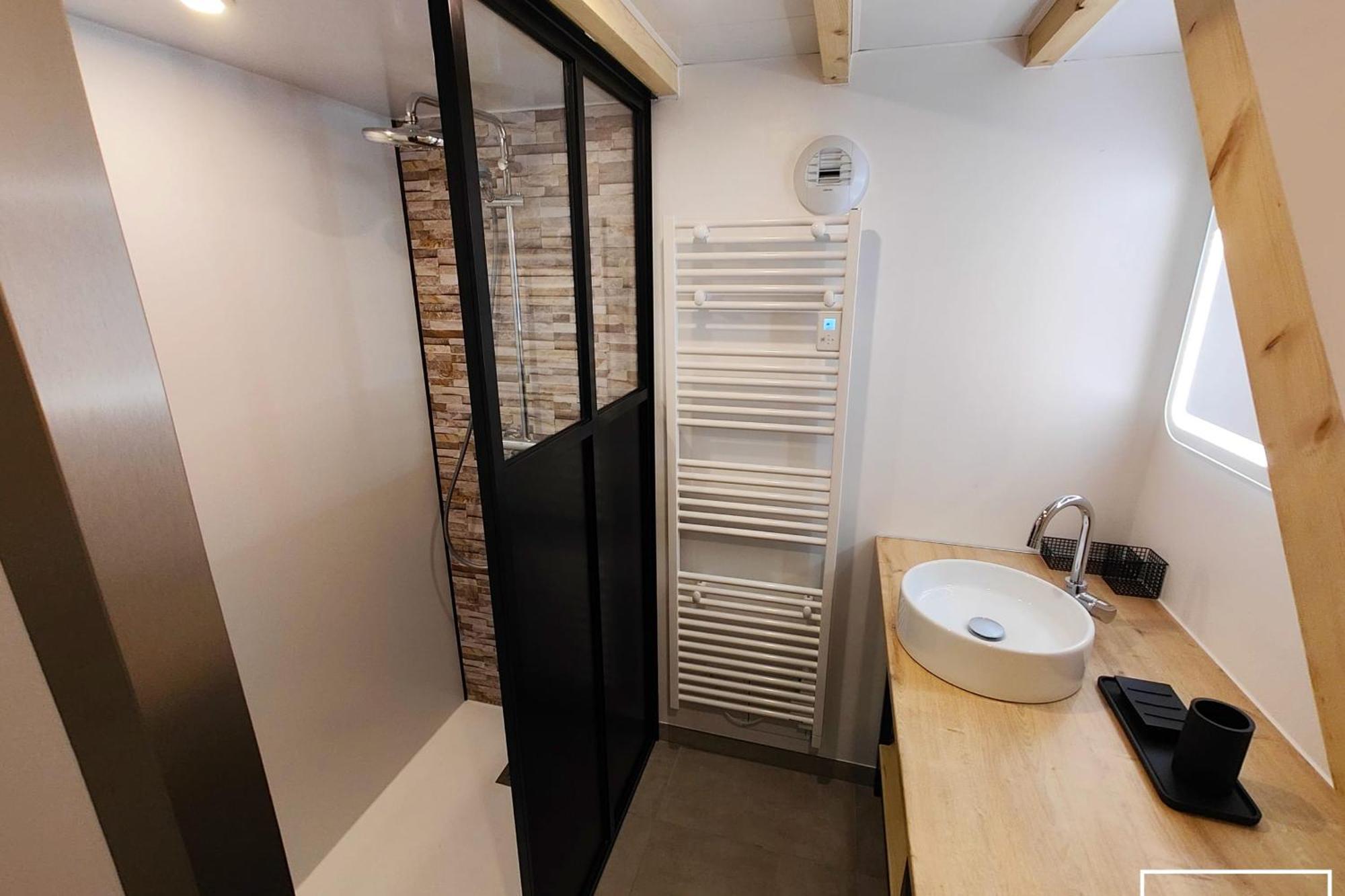 Maison Renovee Et Climatisee Avec Wifi A 600M De La Plage Vias Bagian luar foto